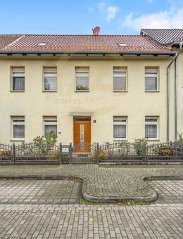 "Charmantes Zuhause mit großem Garten in idyllischer Lage - viel Potenzial für Ihre Wohnträume" - Stendal (Hansestadt)