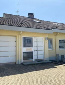 Freistehendes, gepflegtes Einfamilienhaus mit Einliegerwohnung und großem Garten - Rottweil