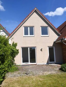 Gemütliches Reihenhaus in Varrel mit Terrasse und Keller - Varrel