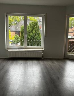 2 Zimmer Wohnung mit Balkon -WBS erforderlich- - Ahlen