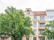 Ausbauprojekt in Charlottenburg: großzügiger Dachgeschossrohling in der Neuen Kantstraße - Berlin