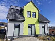Neuwertiges Einfamilienhaus in Ehrenfriedersdorf - Modern, effizient & bezugsfertig! - Ehrenfriedersdorf