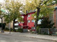 Stilvoll sanierte und möblierte Wohnung mit Balkon in zentraler Lage von Steglitz - Berlin