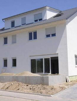 Neuwertig, Leimen, 3 Zimmer Wohnung, 93 qm, Bodenheizung, hell, ruhig, von privat - Leimen (Baden-Württemberg)