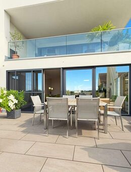 Exklusive 4-Zimmer-Erdgeschosswohnung mit großer Terrasse und Ausblick - stilvoll wohnen! - Nürtingen