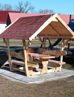 Überdachte Sitzgarnituren und Hollywoodschaukeln für Garten und Terrasse. - Bühl Zentrum