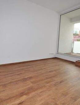 2-Raumwohnung mit Balkon u. Fußbodenheizung in Hafennähe - Barth
