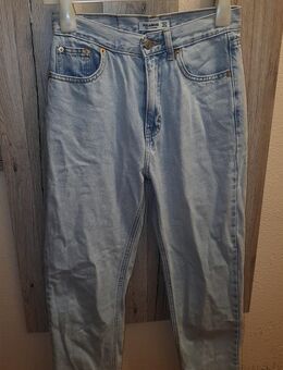 Pull&Bear Mom Jeans Hellblau - Größe 34(xs) - Darmstadt
