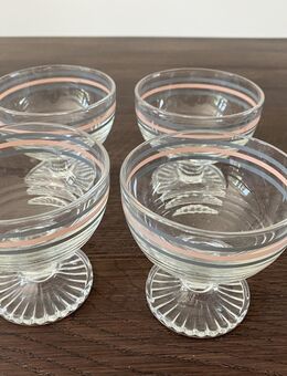 4 Eisbecher aus Glas - Vilshofen (Donau) Zentrum