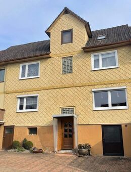 Gepflegtes Reihenmittelhaus in idyllischer Dorflage - Helsa