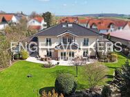Luxuriöse Traumvilla der Extraklasse mit parkähnlichem Grundstück - Karben