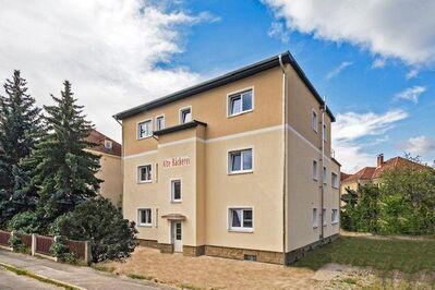 ERSTBEZUG - EXTRAVAGANTE 4-RAUM-PENTHOUSE-WHG. M. GÄSTE-WC, DACHTERRASSE U. STELLPLATZ IM HOFBEREICH