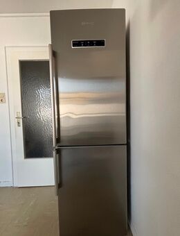 Bauknecht Kühlschrank mit Gefrierschrank einwandfrei für 350€ VB - Offenbach (Main)