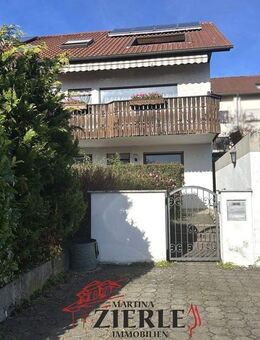 Schöne Doppelhaushälfte mit Einliegerwohnung in einer sehr gefragten, ruhigen Lage von Eislingen! - Eislingen (Fils)