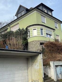 Zweifamilienhaus mit Doppelgarage - Plettenberg