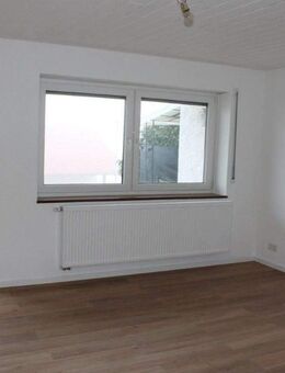 NEU - renovierte Doppelhaushälfte in ruhiger Lage - Pfarrkirchen