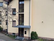 Wunderschöne Dachgeschosswohnung im 2. OG mit Einbauküche Balkon Garage und vieles mehr - Ansbach