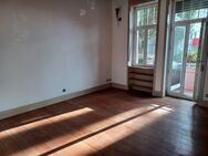 3 Zimmer Altbauwohnung mit original Stuck und Dielenboden in Rödelheim - Frankfurt (Main)