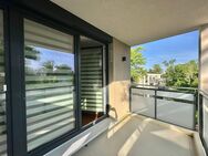 Zirndorf Alte Veste ~ Wohnen im Grünen ~ Moderne 3-Zi-Wohnung mit Balkon ~ moderne EBK ~ inkl. zwei Tiefgaragenstellplätzen mit E-Lademöglichkeit - Zirndorf
