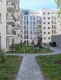 *** Südvorstadt * 3 Zimmer * Wohnung * Balkon * TG * EBK kann über nommen werden * 09/25 *** - Leipzig