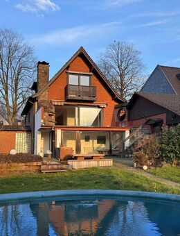 Freistehendes Einfamilienhaus in Mülheim Raadt - mit großem Garten und Pool - Mülheim (Ruhr)