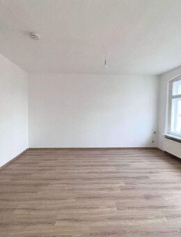 Geräumige 3 Raum Wohnung in der Südstadt - Görlitz