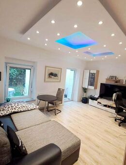 Gepflegtes 4-Zi-Reiheneckhaus mit Garage und zentraler und dennoch ruhiger Lage - Neunkirchen (Saarland)