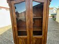 Schnäppchenpreise für Antike Möbel Vitrinenschrank um 1860 Wohnfertig in 63533