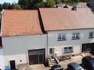 Teilrenoviertes Einfamilienhaus mit großem Garten und einer Garage - Eppelborn