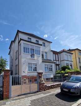 TOPANGEBOT * Mehrfamilienhaus mit 4 Wohnungen, Garage, Pkw-Stellplätzen, gr. Hof mit idyllischem Garten, besten Verkehrsanbindungen ...... - Offenbach (Main)