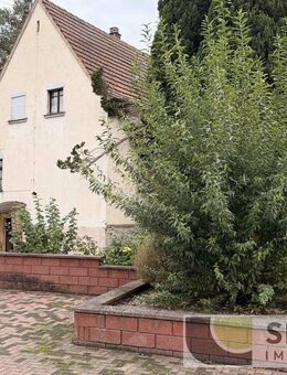Verwertungsobjekt ! Einfamilienhaus mit Garage und großem Grundstück - Namborn