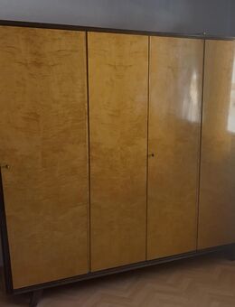 Schlafzimmer zu verschenken - Heringen (Werra)
