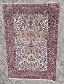 Seidenteppich, ISFAHAN, IRAN /PERSIEN, ca. 1,10 x 1,64 m in 51145