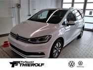 VW Touran, 2.0 TDI MOVE, Jahr 2024 - Michelstadt