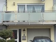 Überherrn-Altforweiler: Gepflegtes Reihenhaus mit 5 Zimmern auf 110 m² Wfl., mit Garten und Garage - Überherrn