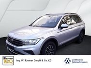 VW Tiguan, 1.5 TSI Life Life IQDrive La, Jahr 2023 - Mölln (Schleswig-Holstein)