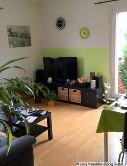 Gemütliche, zentrumsnahe Altbauwohnung mit zwei Balkonen - Jena