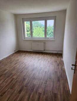 Sanierte 3-Zimmer-Wohnung mit Balkon in Görlitz (Weinhübel) - Görlitz