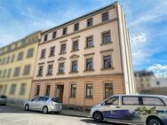 Schöne 2-Zimmer-Dachgeschosswohnung mit Balkon in ruhiger Lage von Pirna - Pirna
