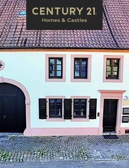 Zeitloses Erbe aus 1625 - Charmantes Bauernhaus mit vielseitiger Gewerbeeinheit - Saarbrücken