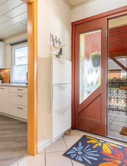 Charmantes Einfamilienhaus mit Garten, Terrasse, Kamin und behaglichem Wohnambiente - Geesthacht