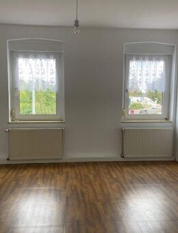 schöne helle 83m² - Wohnung - Köthen (Anhalt)