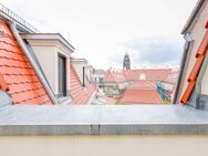 Lichtdurchflutetes Penthouse mit eleganter Dachterrasse und moderner Einbauküche - Dresden