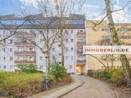 IMMOBERLIN.DE - Frisch renoviert: Sympathische Wohnung mit ruhigem Balkon + 2 Pkw-Stellplätze - Berlin