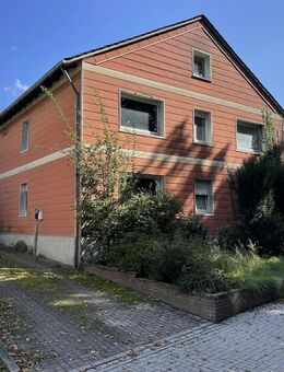 3-Parteienhaus in Rulle mit viel Entwicklungspotenzial und großem Grundstück! - Wallenhorst