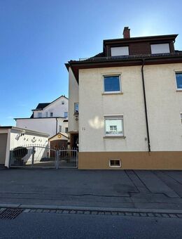 Charmante 2-Zimmer-Dachgeschosswohnung in VS-Schwenningen - Villingen-Schwenningen