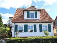Schönes Einfamilienhaus (div. Modernisierungen) mit kleinem Nebengebäude und angelegtem Garten - Wanfried
