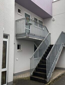 Tolle 3 ZKB Maisonette-Wohnung mit Terrasse - Saarbrücken