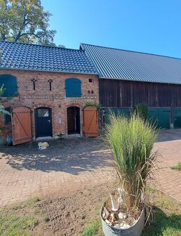 Familienfreundliches Landhaus mit Innenhof, Garten und ausbaubarem Nebengelass - Ragow-Merz