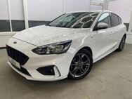 Ford Focus ST LINE NAVI SHZ RFK PDC v+h - Dortmund